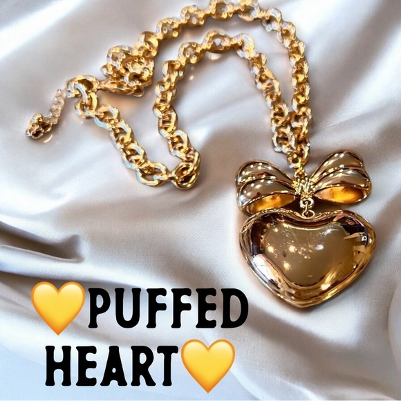 Chunky Golden toned puffed heart pendant necklace - Picture 15 of 16
